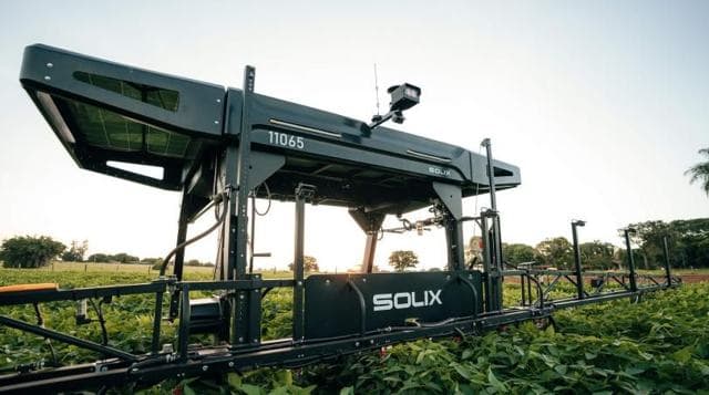 Solix Solar Weeding Robot